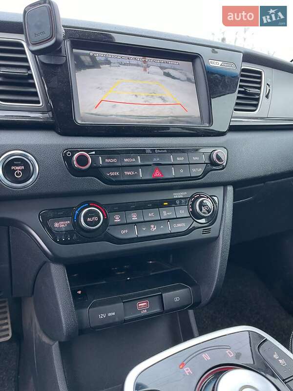 Позашляховик / Кросовер Kia Niro 2019 в Львові