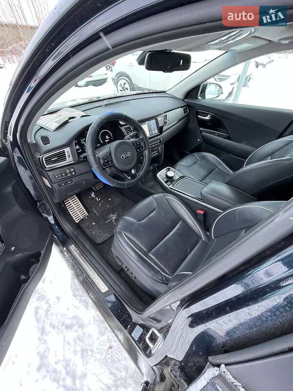 Позашляховик / Кросовер Kia Niro 2019 в Львові