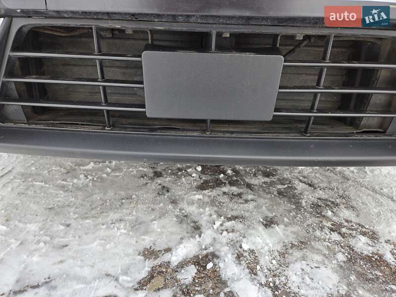 Внедорожник / Кроссовер Kia Niro 2017 в Ужгороде