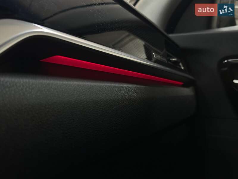 Внедорожник / Кроссовер Kia Niro 2021 в Львове