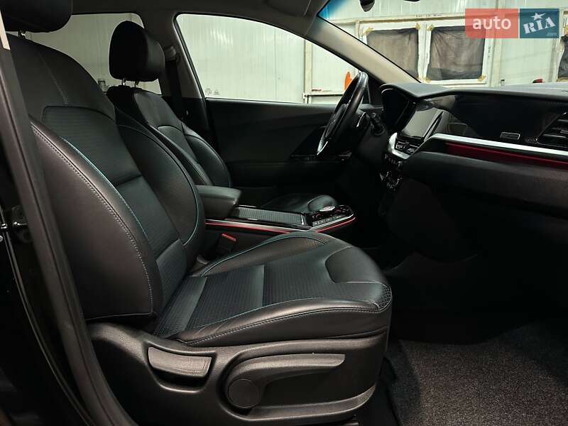 Внедорожник / Кроссовер Kia Niro 2021 в Львове