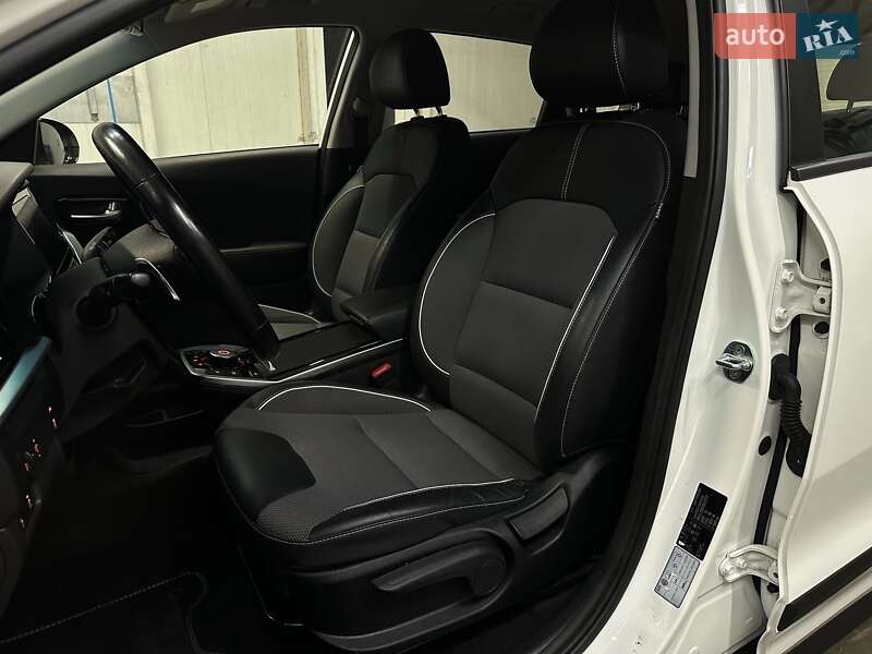 Внедорожник / Кроссовер Kia Niro 2021 в Львове