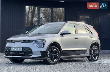 Позашляховик / Кросовер Kia Niro 2023 в Дрогобичі