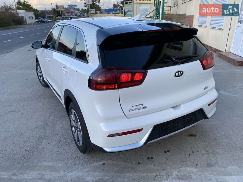 Внедорожник / Кроссовер Kia Niro 2019 в Черноморске