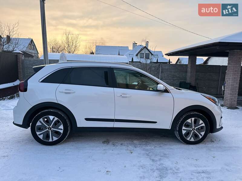 Внедорожник / Кроссовер Kia Niro 2022 в Виннице