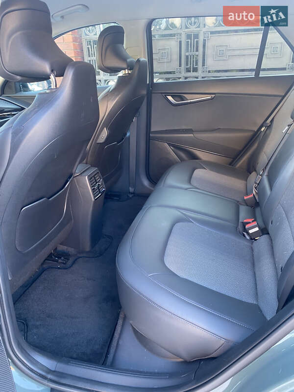 Внедорожник / Кроссовер Kia Niro 2024 в Львове