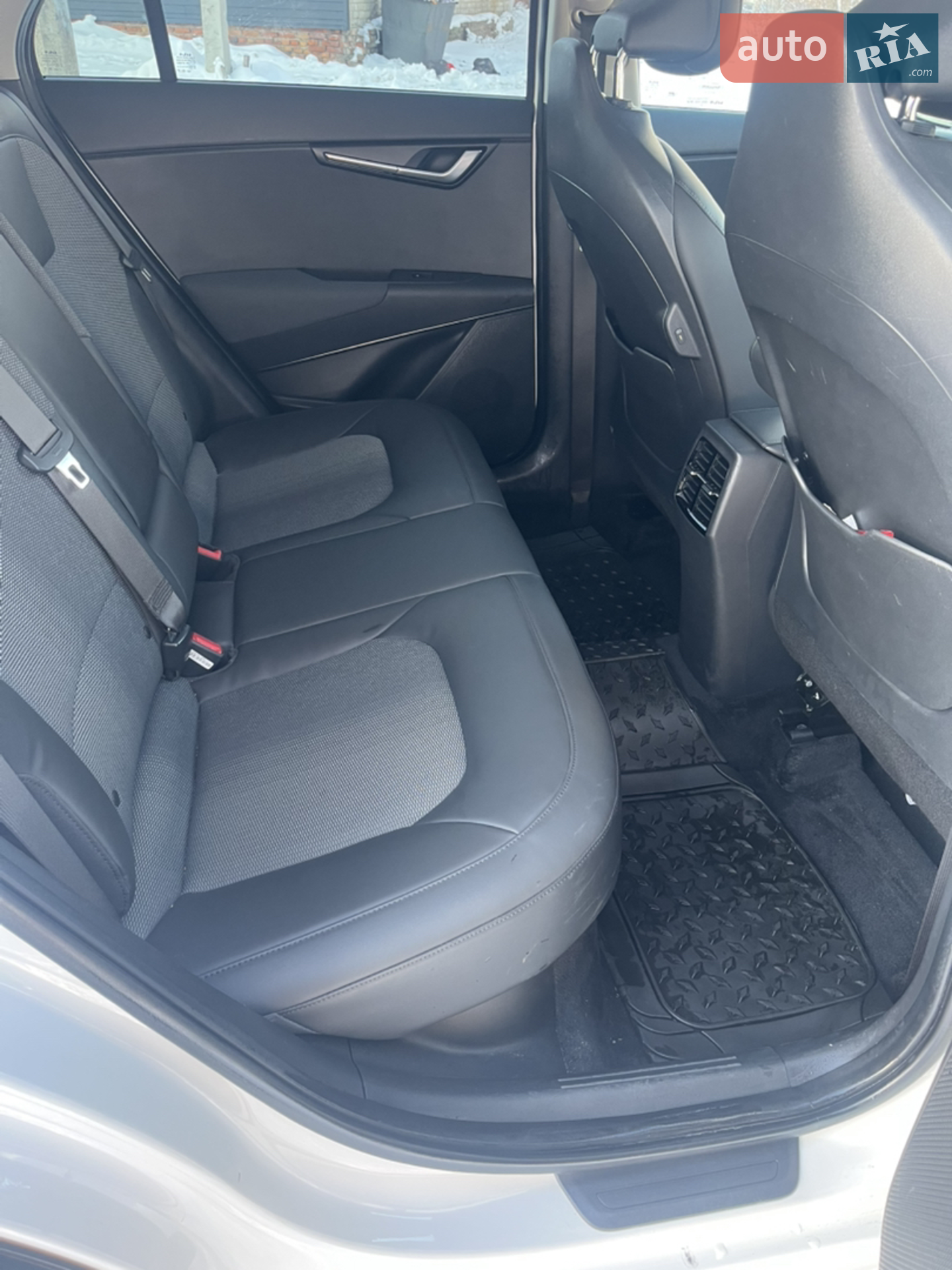 2022 Kia Niro - мініатюра 18