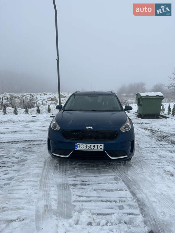 Внедорожник / Кроссовер Kia Niro 2019 в Львове