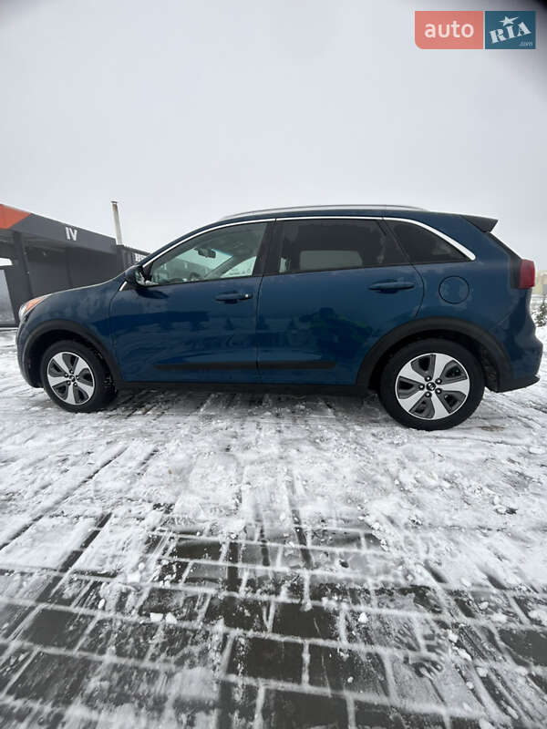 Внедорожник / Кроссовер Kia Niro 2019 в Львове