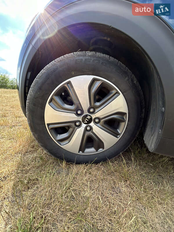 Внедорожник / Кроссовер Kia Niro 2019 в Львове