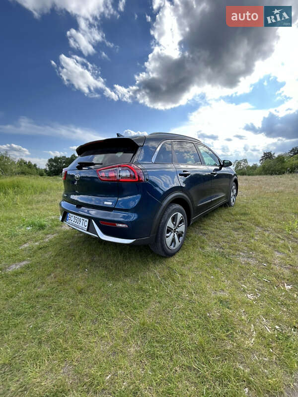 Внедорожник / Кроссовер Kia Niro 2019 в Львове