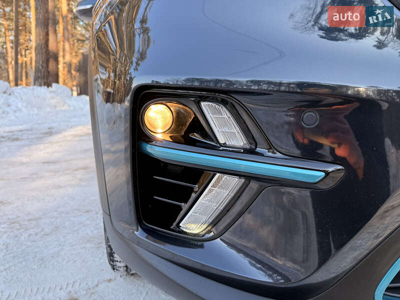 Внедорожник / Кроссовер Kia Niro 2020 в Львове