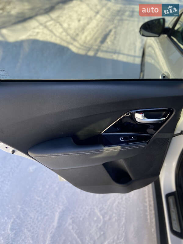 Внедорожник / Кроссовер Kia Niro 2019 в Ровно фото 35 Внедорожник / Кроссовер Kia Niro 2019 в Ровно