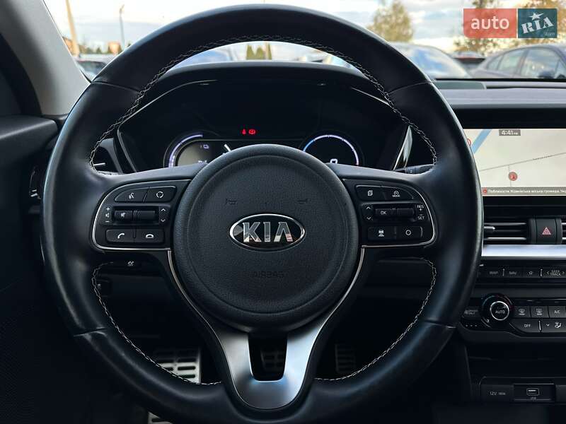 Позашляховик / Кросовер Kia Niro 2020 в Львові