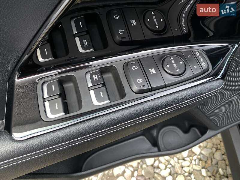 Внедорожник / Кроссовер Kia Niro 2020 в Львове фото 29 Внедорожник / Кроссовер Kia Niro 2020 в Львове