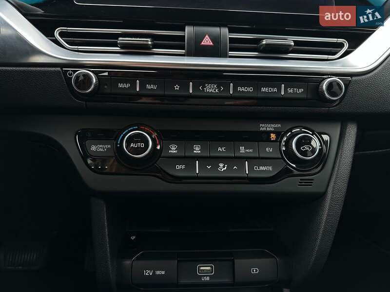 Внедорожник / Кроссовер Kia Niro 2021 в Львове