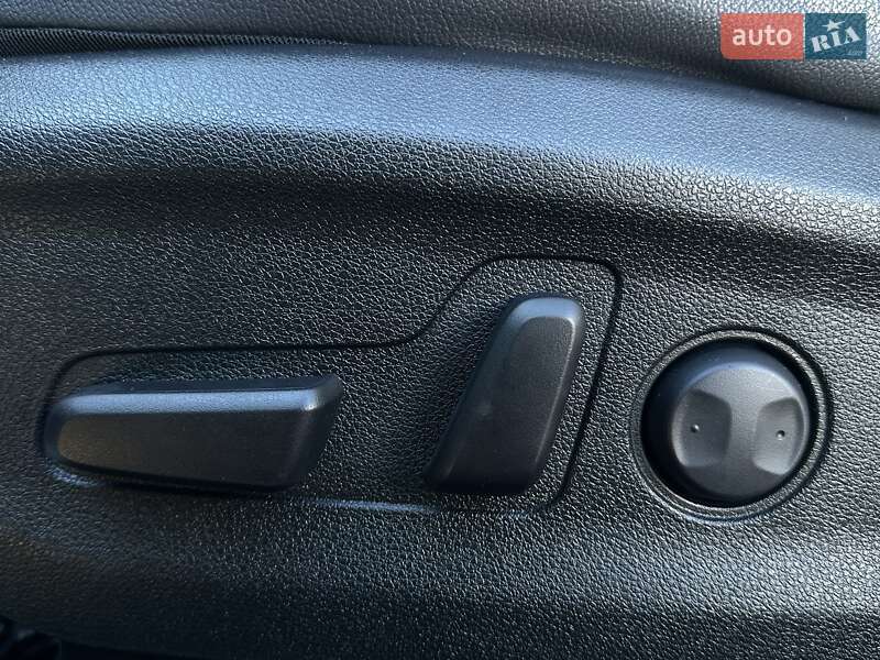 Внедорожник / Кроссовер Kia Niro 2020 в Львове