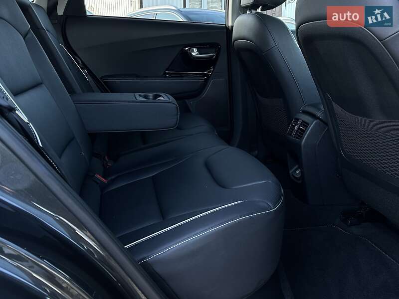 Внедорожник / Кроссовер Kia Niro 2020 в Львове