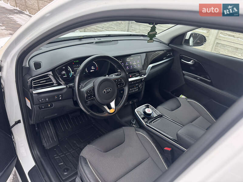 Внедорожник / Кроссовер Kia Niro 2020 в Житомире фото 12 Внедорожник / Кроссовер Kia Niro 2020 в Житомире