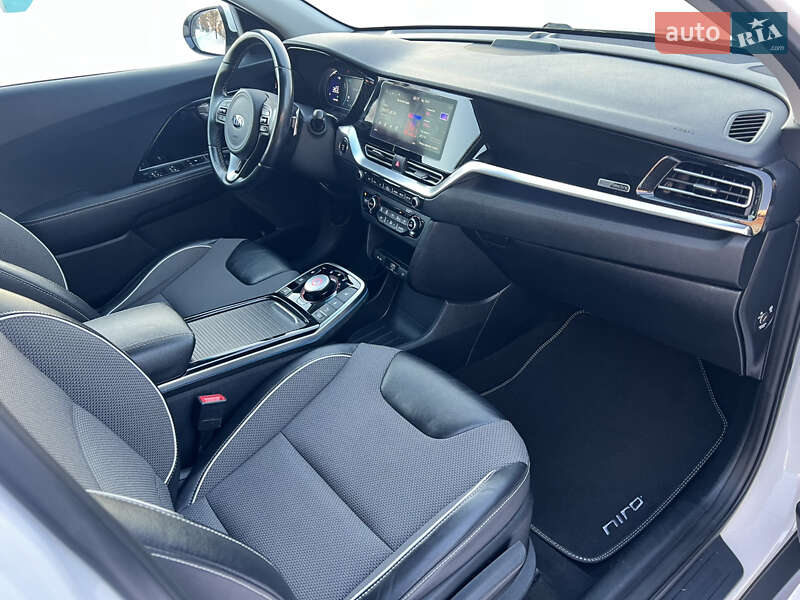 Внедорожник / Кроссовер Kia Niro 2020 в Бродах