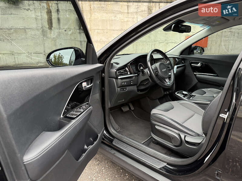 Внедорожник / Кроссовер Kia Niro 2022 в Ровно фото 17 Внедорожник / Кроссовер Kia Niro 2022 в Ровно