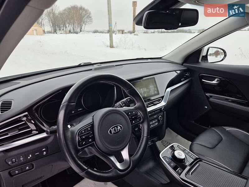 Внедорожник / Кроссовер Kia Niro 2020 в Дубно