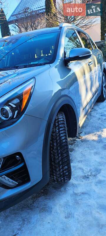 Внедорожник / Кроссовер Kia Niro 2022 в Ровно