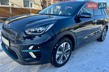 Позашляховик / Кросовер Kia Niro 2019 в Виноградові