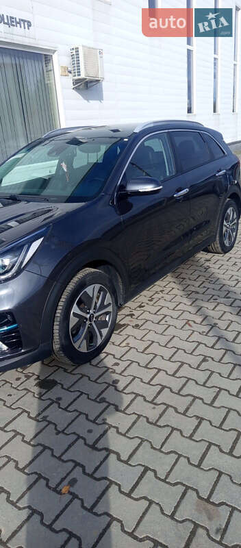 Внедорожник / Кроссовер Kia Niro 2019 в Дрогобыче