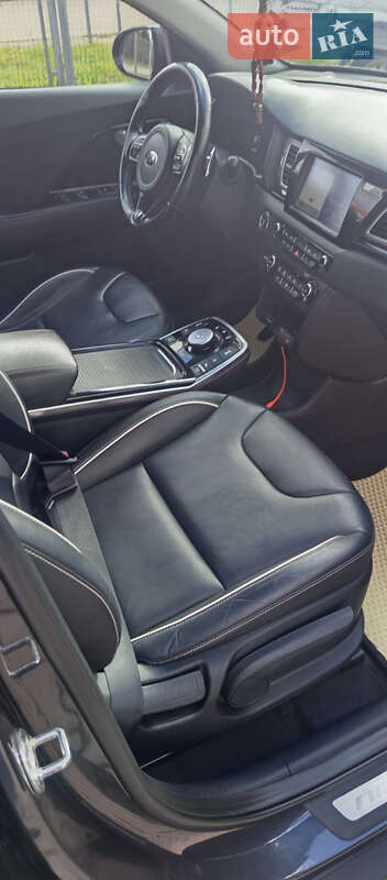 Внедорожник / Кроссовер Kia Niro 2019 в Дрогобыче