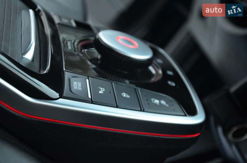 Внедорожник / Кроссовер Kia Niro 2020 в Трускавце