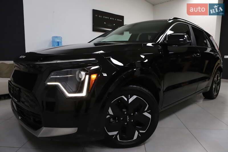 Внедорожник / Кроссовер Kia Niro 2024 в Дрогобыче