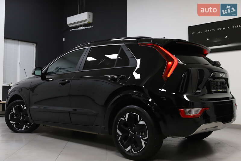Внедорожник / Кроссовер Kia Niro 2024 в Дрогобыче