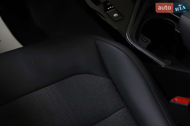 Внедорожник / Кроссовер Kia Niro 2024 в Дрогобыче