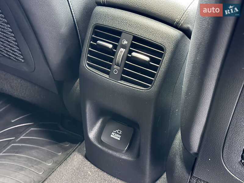 Внедорожник / Кроссовер Kia Niro 2022 в Дрогобыче