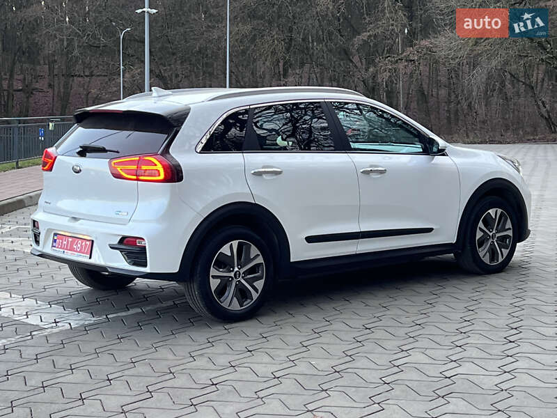 Позашляховик / Кросовер Kia Niro 2020 в Тернополі