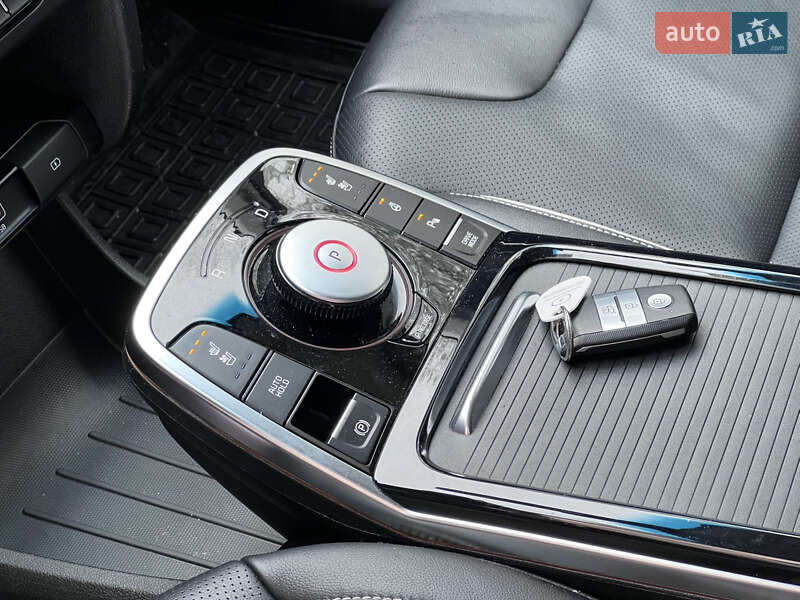 Позашляховик / Кросовер Kia Niro 2020 в Тернополі