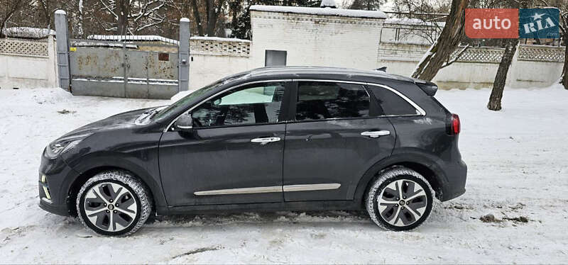 Внедорожник / Кроссовер Kia Niro 2021 в Житомире