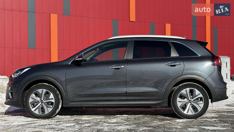 Внедорожник / Кроссовер Kia Niro 2019 в Киеве