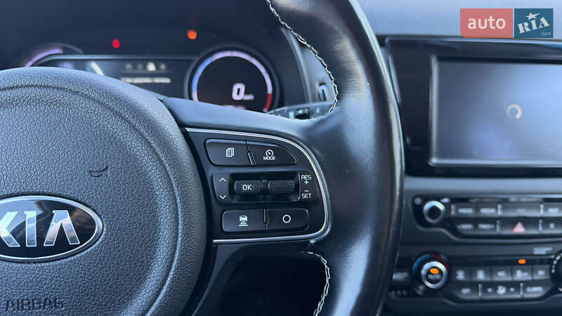 Внедорожник / Кроссовер Kia Niro 2019 в Киеве