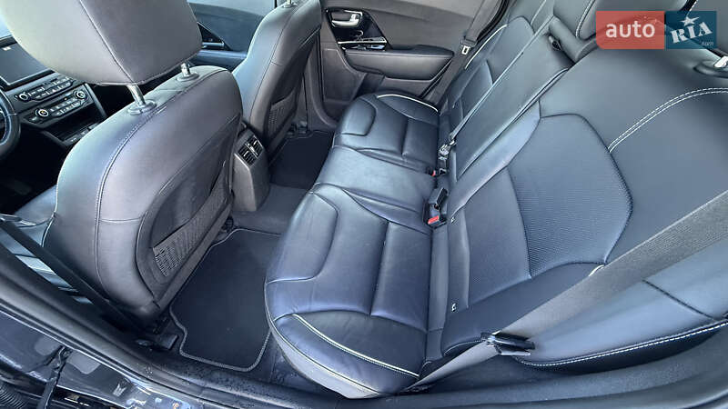 Внедорожник / Кроссовер Kia Niro 2019 в Киеве