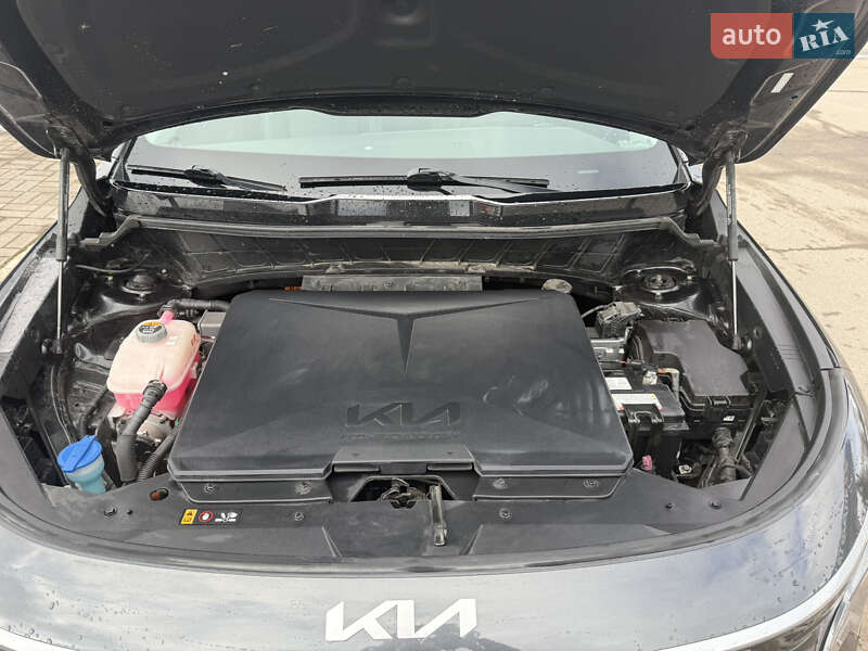 Внедорожник / Кроссовер Kia Niro 2023 в Трускавце