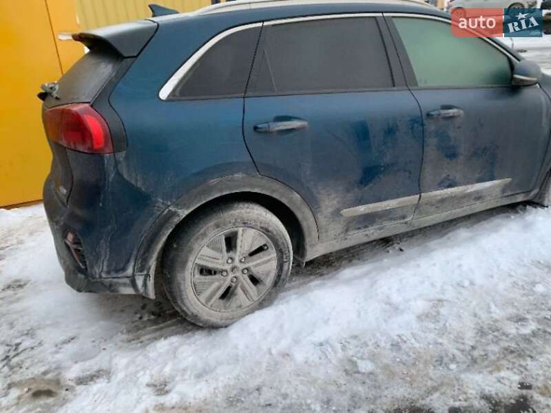 Внедорожник / Кроссовер Kia Niro 2022 в Львове
