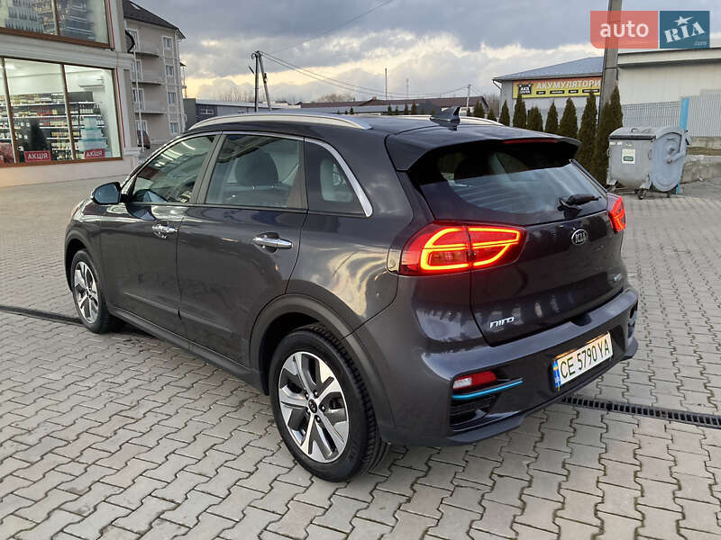 Внедорожник / Кроссовер Kia Niro 2020 в Черновцах