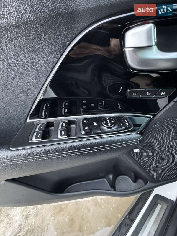 Внедорожник / Кроссовер Kia Niro 2019 в Тернополе фото 10 Внедорожник / Кроссовер Kia Niro 2019 в Тернополе