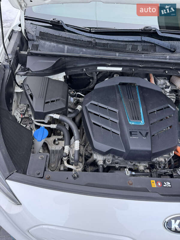 Внедорожник / Кроссовер Kia Niro 2019 в Тернополе фото 30 Внедорожник / Кроссовер Kia Niro 2019 в Тернополе