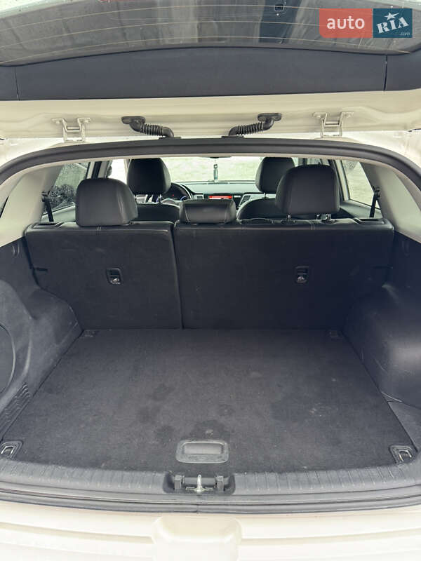 Внедорожник / Кроссовер Kia Niro 2019 в Тернополе фото 43 Внедорожник / Кроссовер Kia Niro 2019 в Тернополе