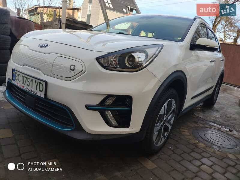 Внедорожник / Кроссовер Kia Niro 2019 в Львове