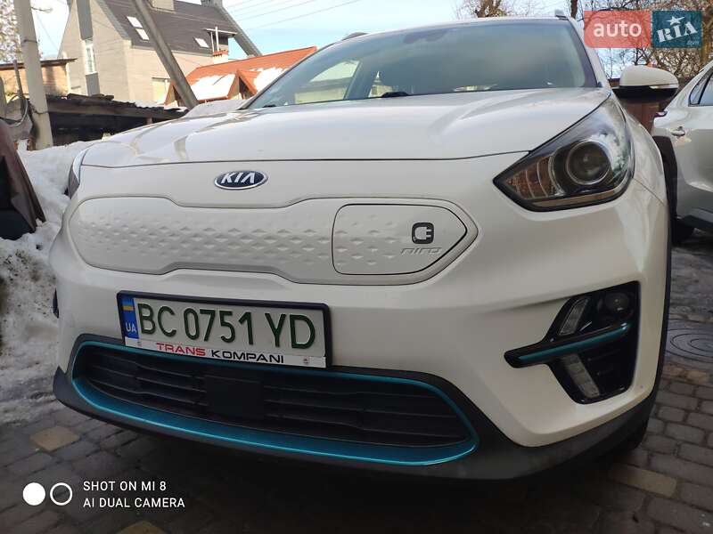 Внедорожник / Кроссовер Kia Niro 2019 в Львове