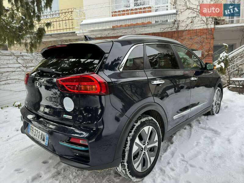 Внедорожник / Кроссовер Kia Niro 2020 в Львове